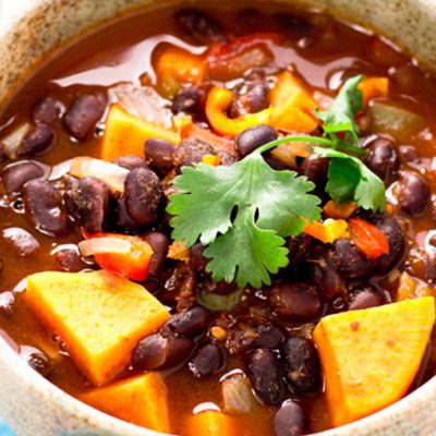 JERK SWEET POTATO AND BLACK BEAN CURRY