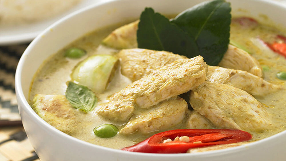 SPICY THAI GREEN CHICKEN CURRY